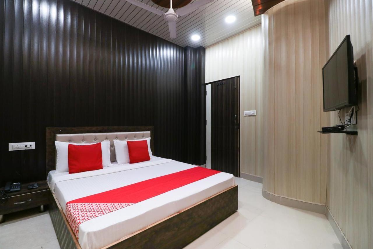 Hotel 7 Deep Ludhiana Exterior foto